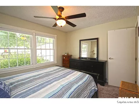 2924 Sherborn Rd, Springfield, IL 62702 photo 12