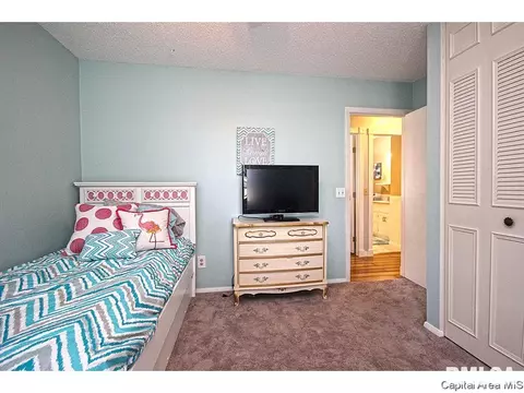 2924 Sherborn Rd, Springfield, IL 62702 photo 10