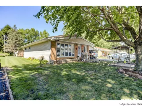 804 E Seventh St, Pana, IL 62557 photo 21