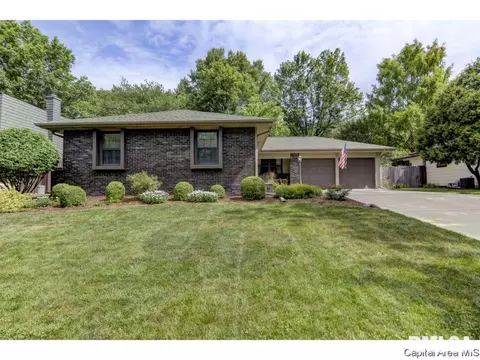 113 Pinehurst Dr, Springfield, IL 62704 photo 3