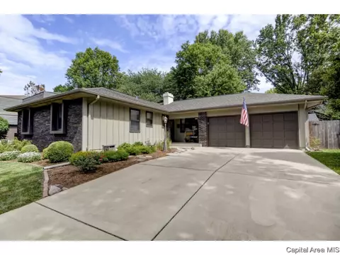 113 Pinehurst Dr, Springfield, IL 62704 photo 2