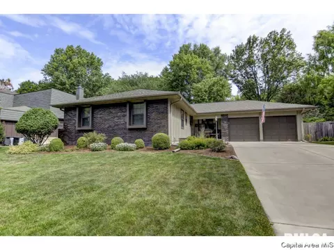 113 Pinehurst Dr, Springfield, IL 62704 photo 1
