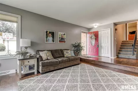 2724 Arrowhead Dr, Springfield, IL 62702 photo 7