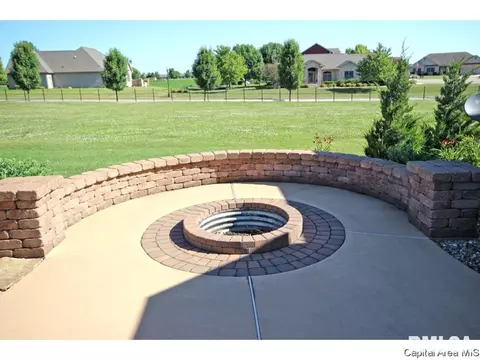 507 Chatsworth Ct, Springfield, IL 62711 photo 35