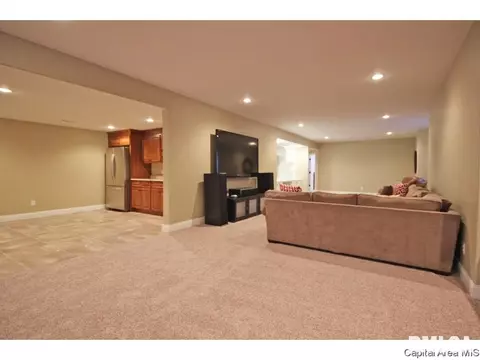 507 Chatsworth Ct, Springfield, IL 62711 photo 30