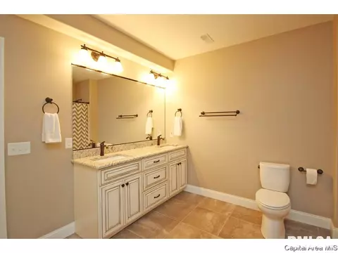 507 Chatsworth Ct, Springfield, IL 62711 photo 28