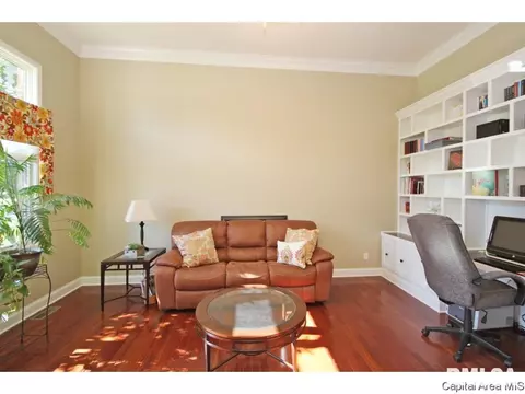 507 Chatsworth Ct, Springfield, IL 62711 photo 8