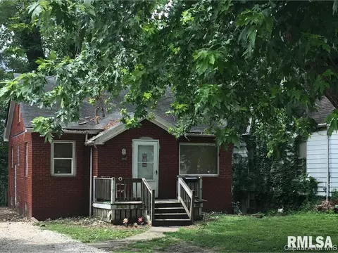 1028 W Calhoun Ave, Springfield, IL 62702 photo 1