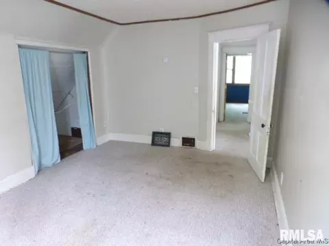 1454 N 8th St, Springfield, IL 62702 photo 12