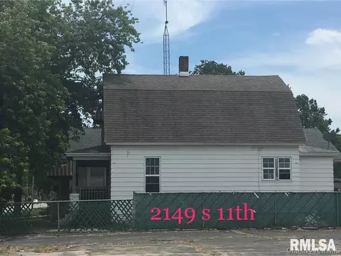 2149 S 11th, Springfield, IL 62703 photo 1