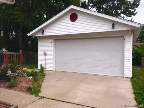 304 Walnut Valley Dr, Springfield, IL 62707 photo 15