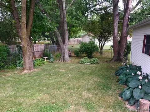 304 Walnut Valley Dr, Springfield, IL 62707 photo 20