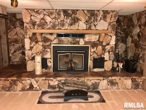 304 Walnut Valley Dr, Springfield, IL 62707 photo 14
