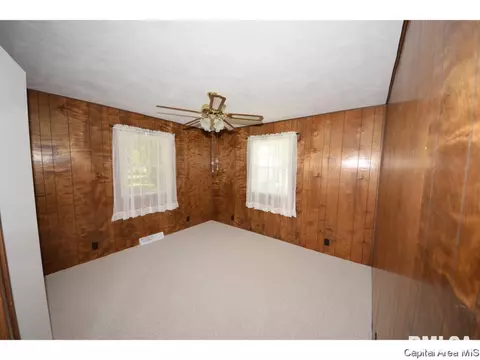 2608 E Keys Ave, Springfield, IL 62702 photo 9