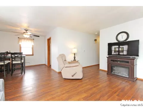 27 Bob-o-link Dr, Springfield, IL 62702 photo 5