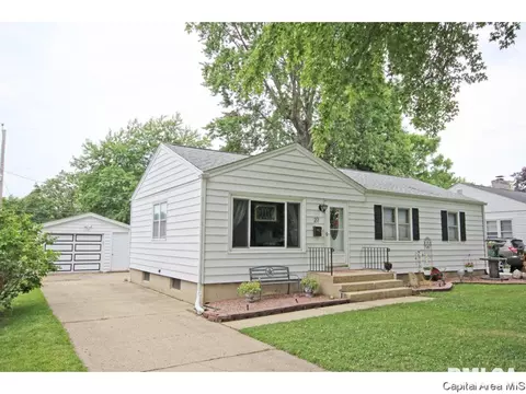 27 Bob-o-link Dr, Springfield, IL 62702 photo 2