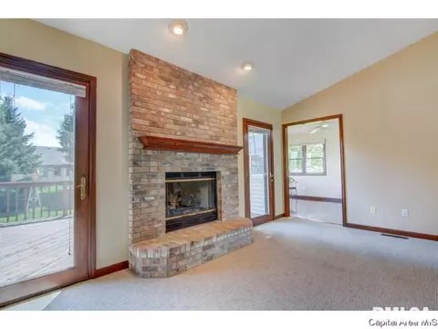 1408 Boxwood Ct, Springfield, IL 62712 photo 4