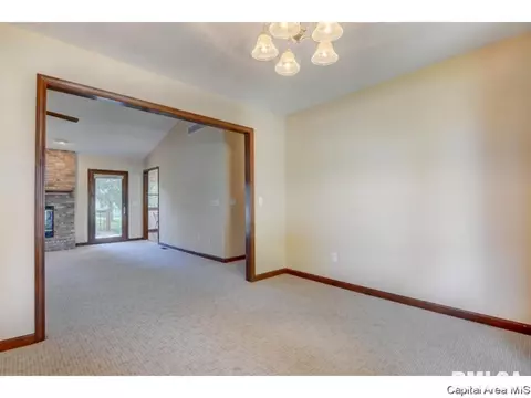 1408 Boxwood Ct, Springfield, IL 62712 photo 8
