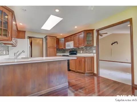 1408 Boxwood Ct, Springfield, IL 62712 photo 10
