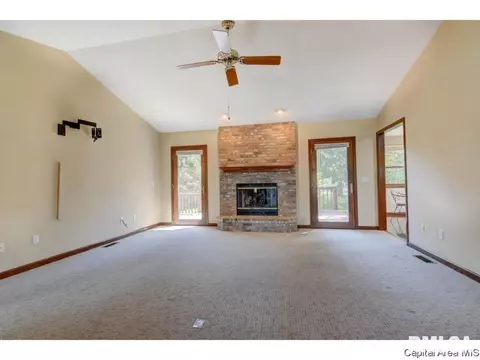1408 Boxwood Ct, Springfield, IL 62712 photo 7