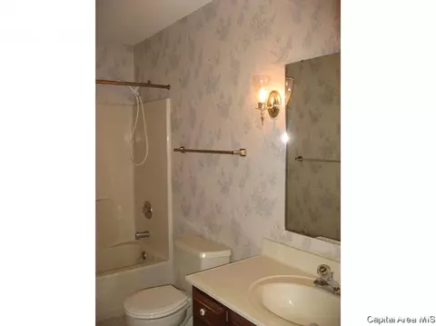3704 Tyler Ct, Springfield, IL 62711 photo 14