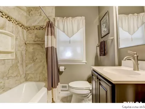 7 Wildwood, Springfield, IL 62704 photo 32