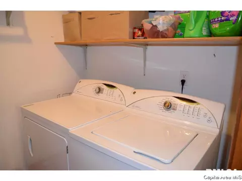 2165 Watch, Springfield, IL 62702 photo 6