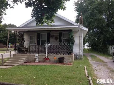 1800 S 15th St, Springfield, IL 62703 photo 1