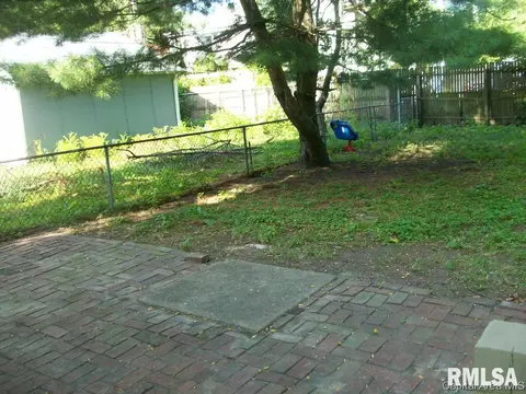 936 N 03rd, Springfield, IL 62702 photo 10