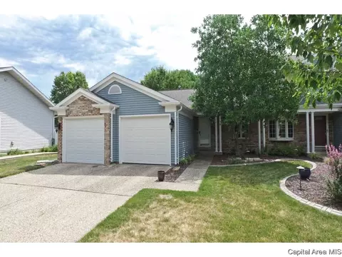 1708 Devonwood Dr, Springfield, IL 62704 photo 1