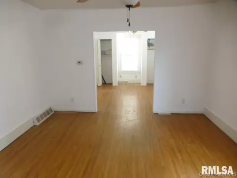 2235 Holmes Ave, Springfield, IL 62704 photo 3