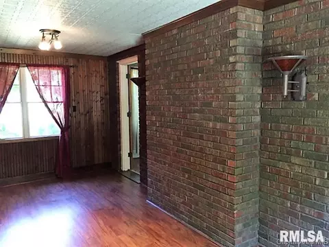 1111 S Macarthur Blvd, Springfield, IL 62704 photo 5