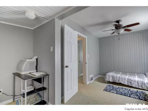 2528 S 6th St, Springfield, IL 62703 photo 18