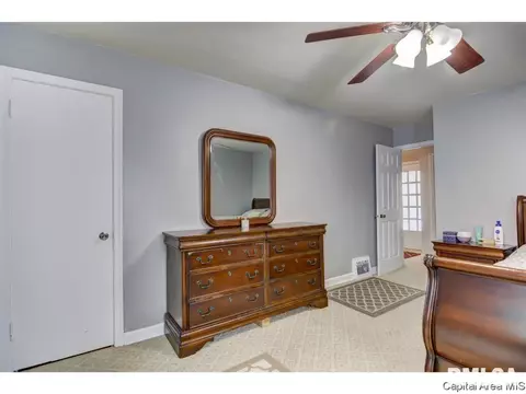 2528 S 6th St, Springfield, IL 62703 photo 22