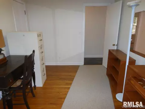 2312 S State St, Springfield, IL 62704 photo 11