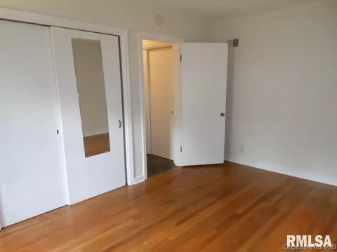 2312 S State St, Springfield, IL 62704 photo 17