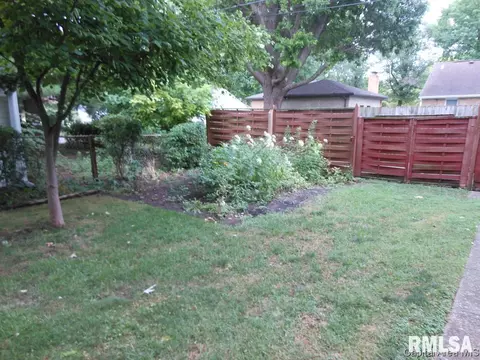 2312 S State St, Springfield, IL 62704 photo 33