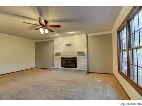 2217 Croydon Dr, Springfield, IL 62703 photo 12