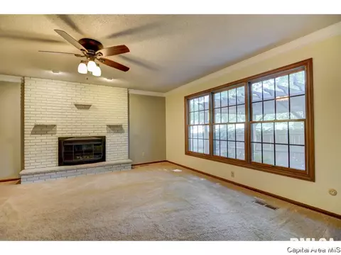 2217 Croydon Dr, Springfield, IL 62703 photo 11