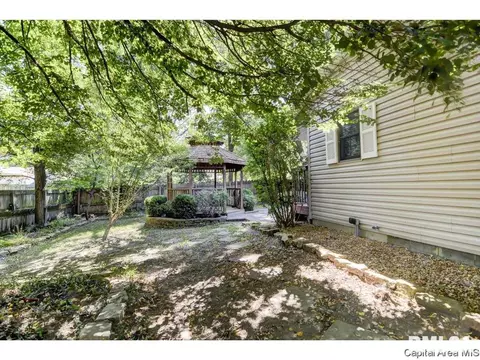 2217 Croydon Dr, Springfield, IL 62703 photo 32
