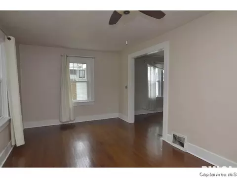 2016 Holmes Ave, Springfield, IL 62704 photo 20