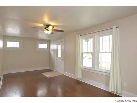 2016 Holmes Ave, Springfield, IL 62704 photo 24