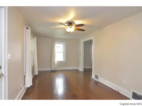 2016 Holmes Ave, Springfield, IL 62704 photo 27