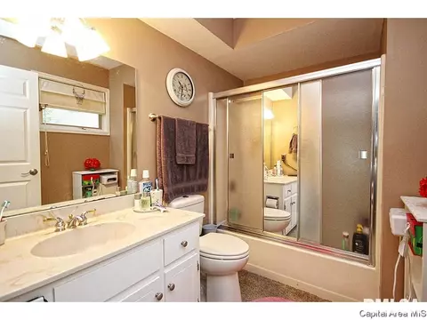2012 Jeanette Ln #A, Springfield, IL 62702 photo 23