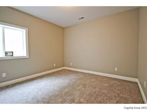 4643 Thompson Rd, Springfield, IL 62711 photo 23