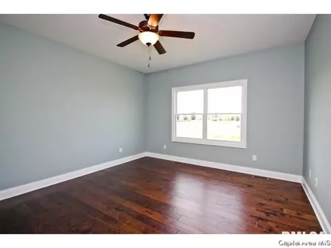 4643 Thompson Rd, Springfield, IL 62711 photo 12