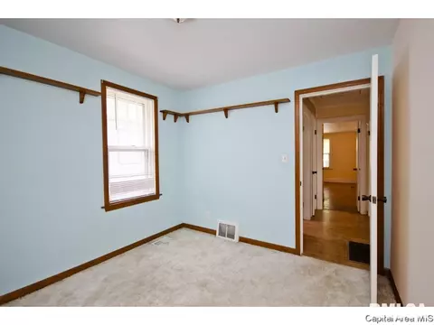2013 S Douglas Ave, Springfield, IL 62704 photo 22