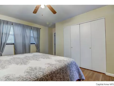 2013 Claremont, Springfield, IL 62703 photo 15