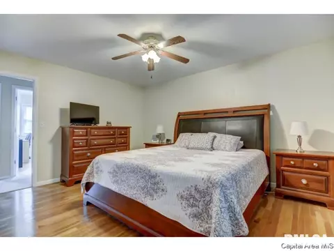 2013 Claremont, Springfield, IL 62703 photo 14