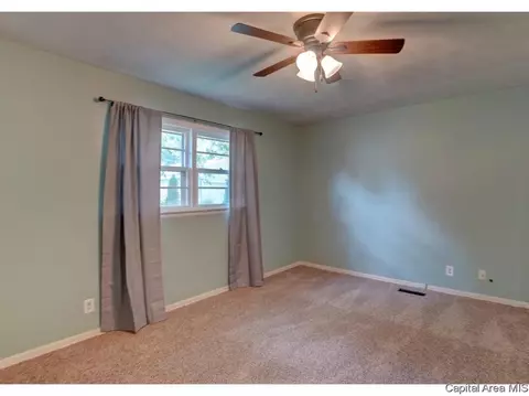 77 Adloff Ln, Springfield, IL 62703 photo 22